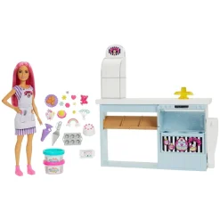 Barbie - Barbie y su pastelería