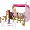 Barbie - Muñeca fashion con caballo y establo