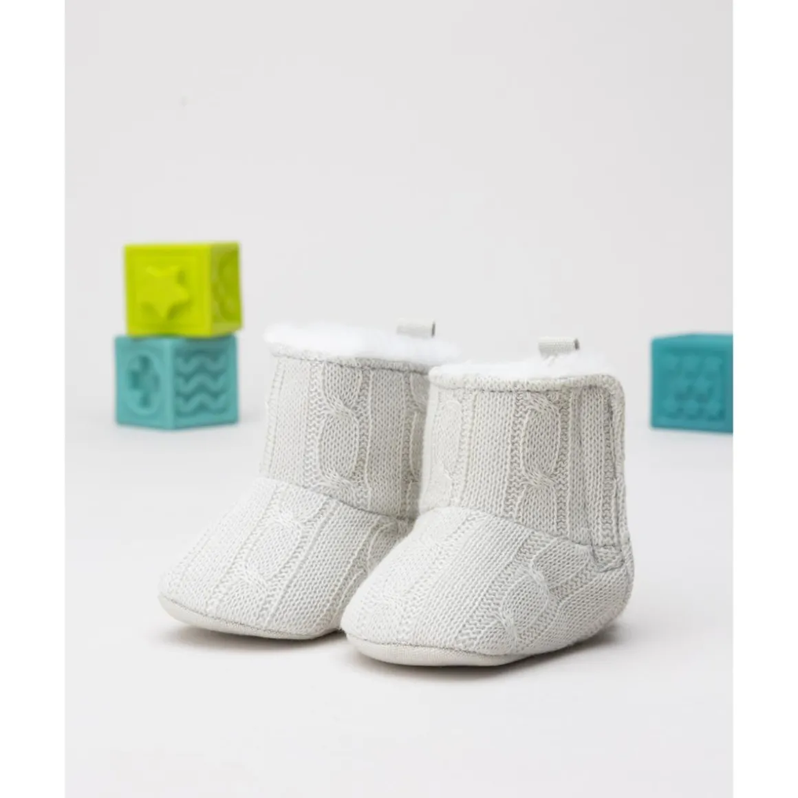 Botitas tricot beige de niña