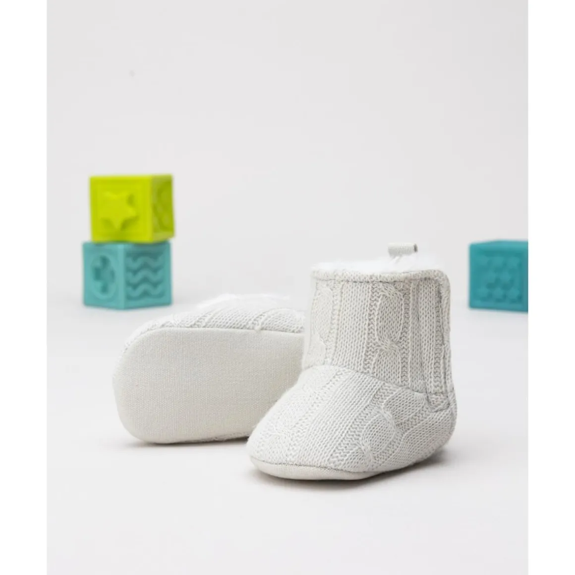 Botitas tricot beige de niña