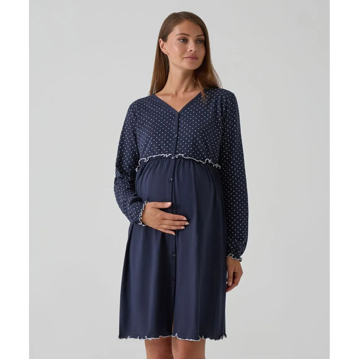 Camisa de noche premamá azul marino con lunares
