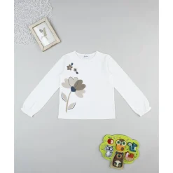 Camiseta blanca con flores niña
