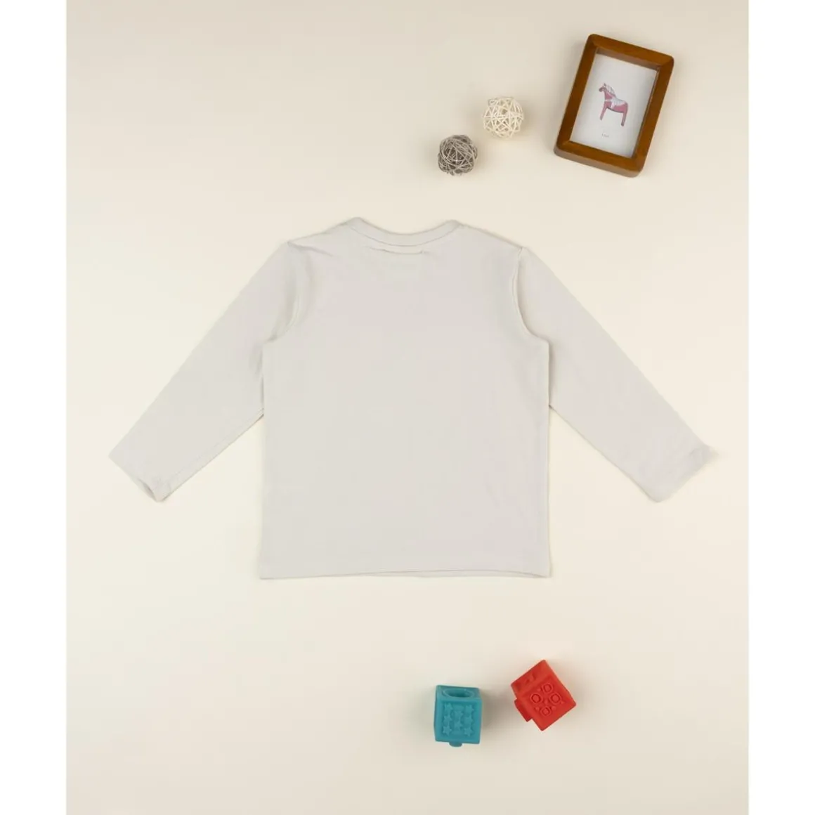 Camiseta de niño Pokémon beige de manga larga