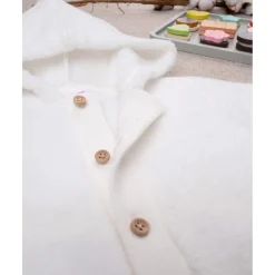 Cardigan blanco para niño