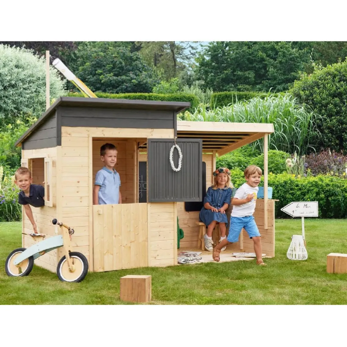 Casa infantil de madera con terraza cubierta San Diego