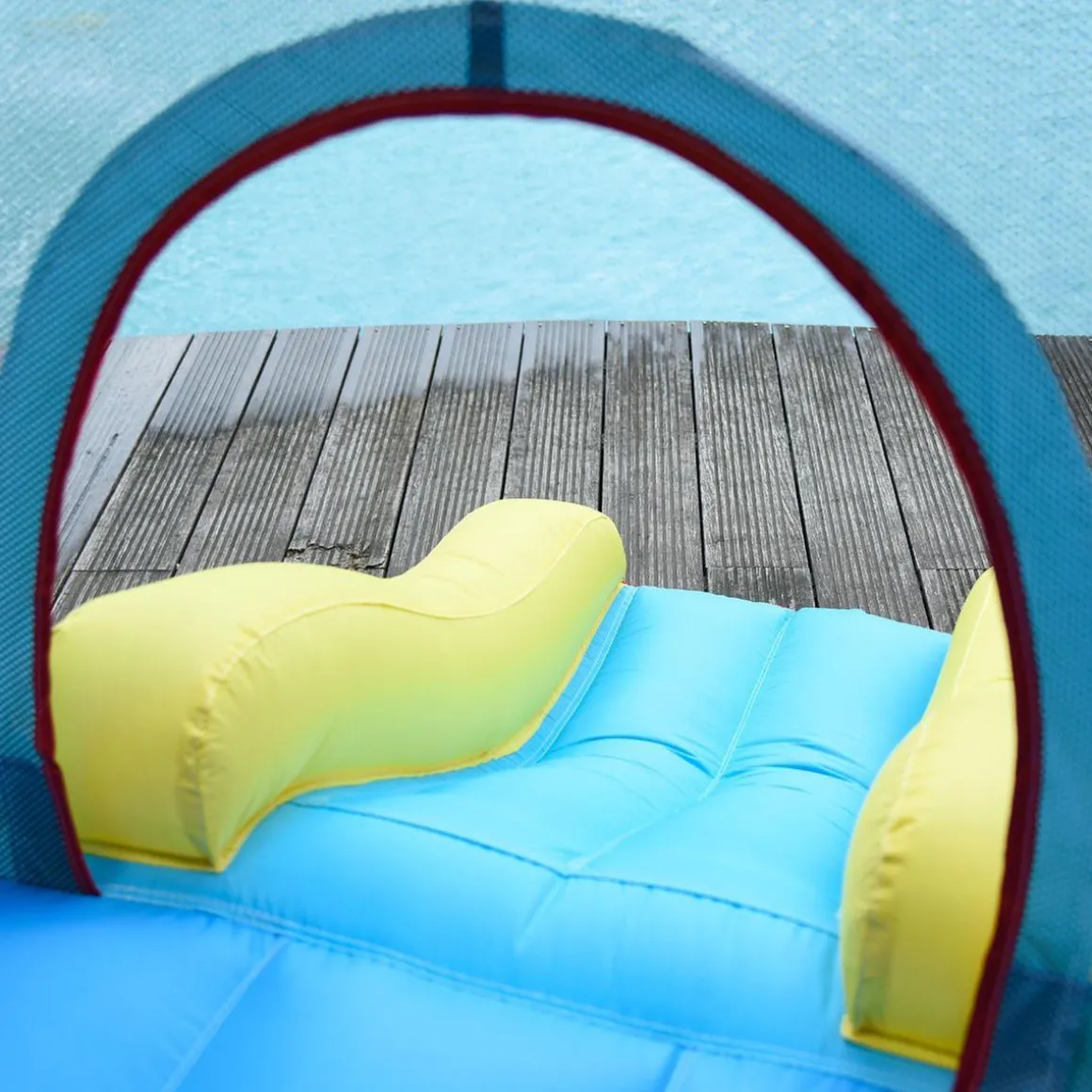 Castillo Hinchable Cohete con piscina, 2 toboganes, minimuro de escalada y cama de salto 330 cm Outsunny