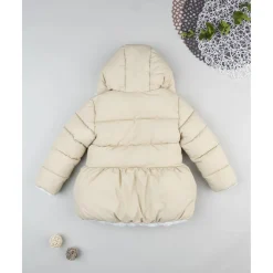 Chaqueta beige con lazos para niña