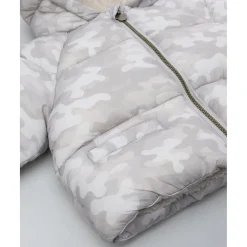 Chaqueta camouflage con capucha para bebé niño