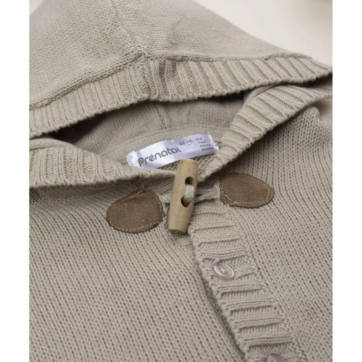 Cárdigan niño beige con capucha