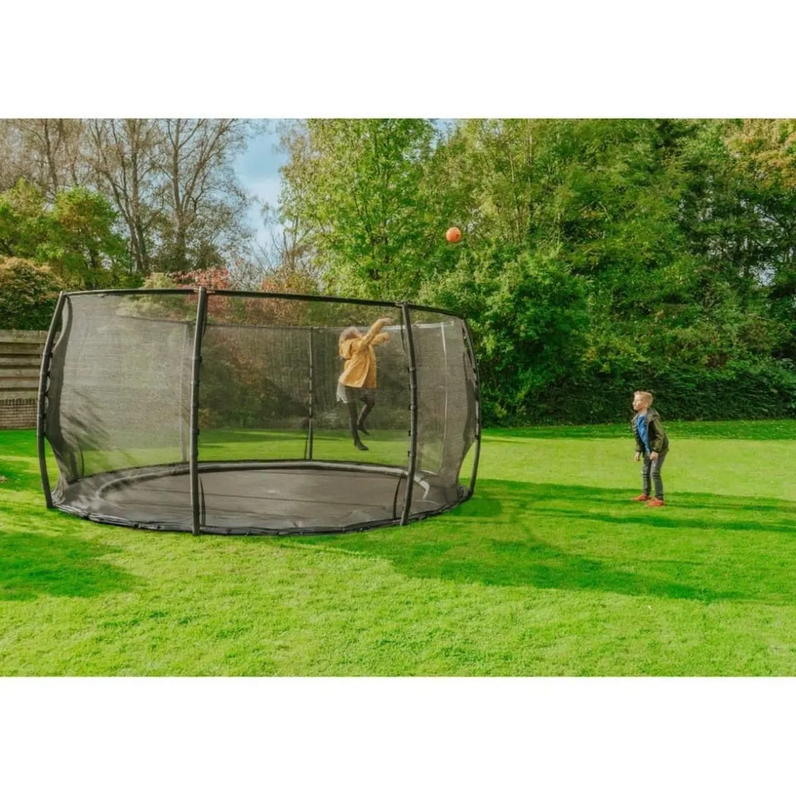 Exit - Cama elástica de suelo Dynamic 427 cm negro con red de seguridad