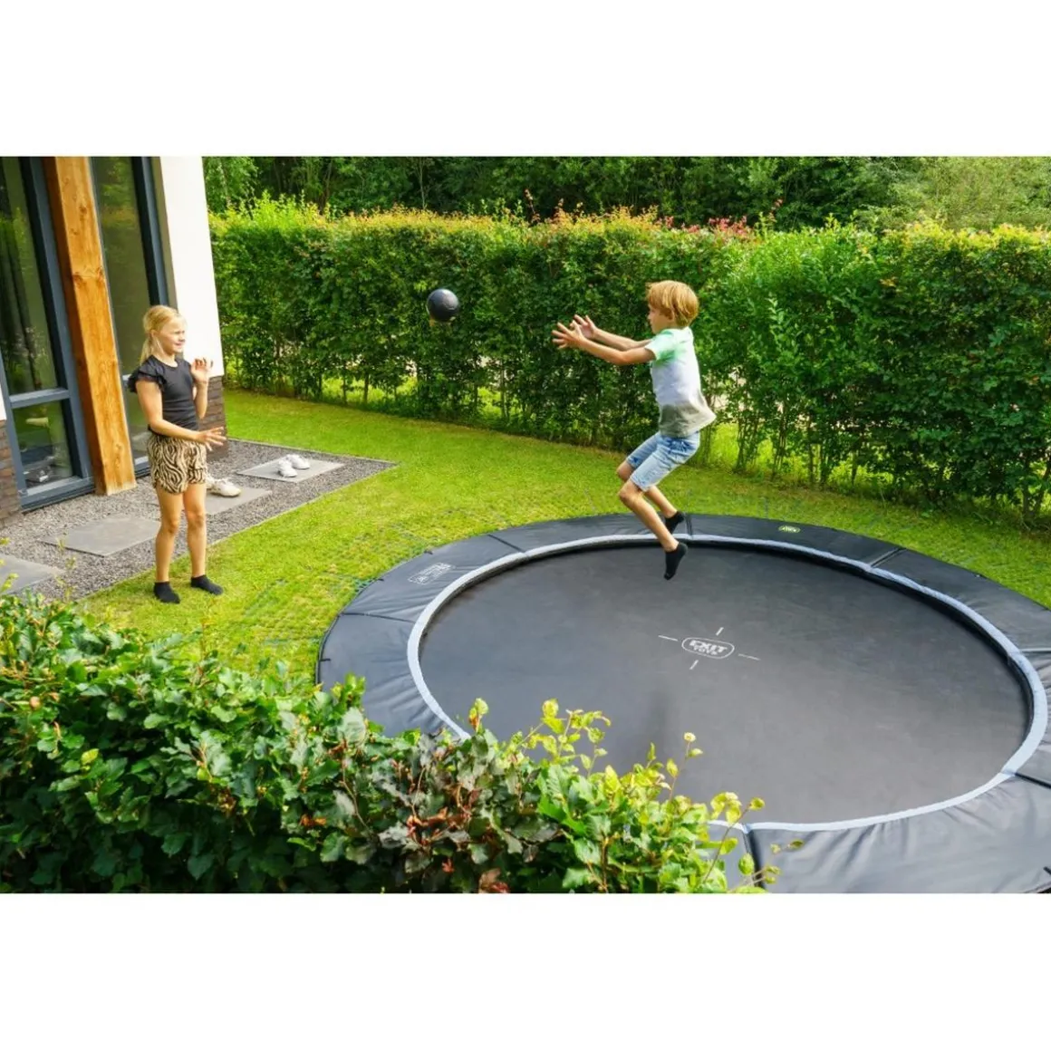 Exit - Cama elástica de suelo Dynamic 366 cm negro con perímetro de seguridad