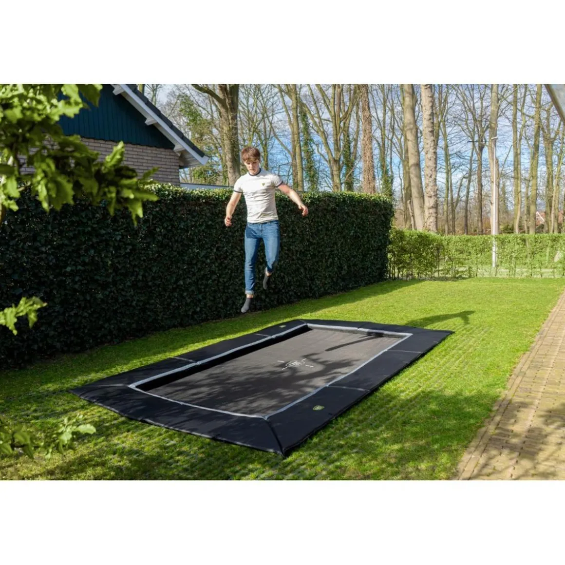Exit - Cama elástica de suelo Dynamic 275 x 458 cm negro con perímetro de seguridad