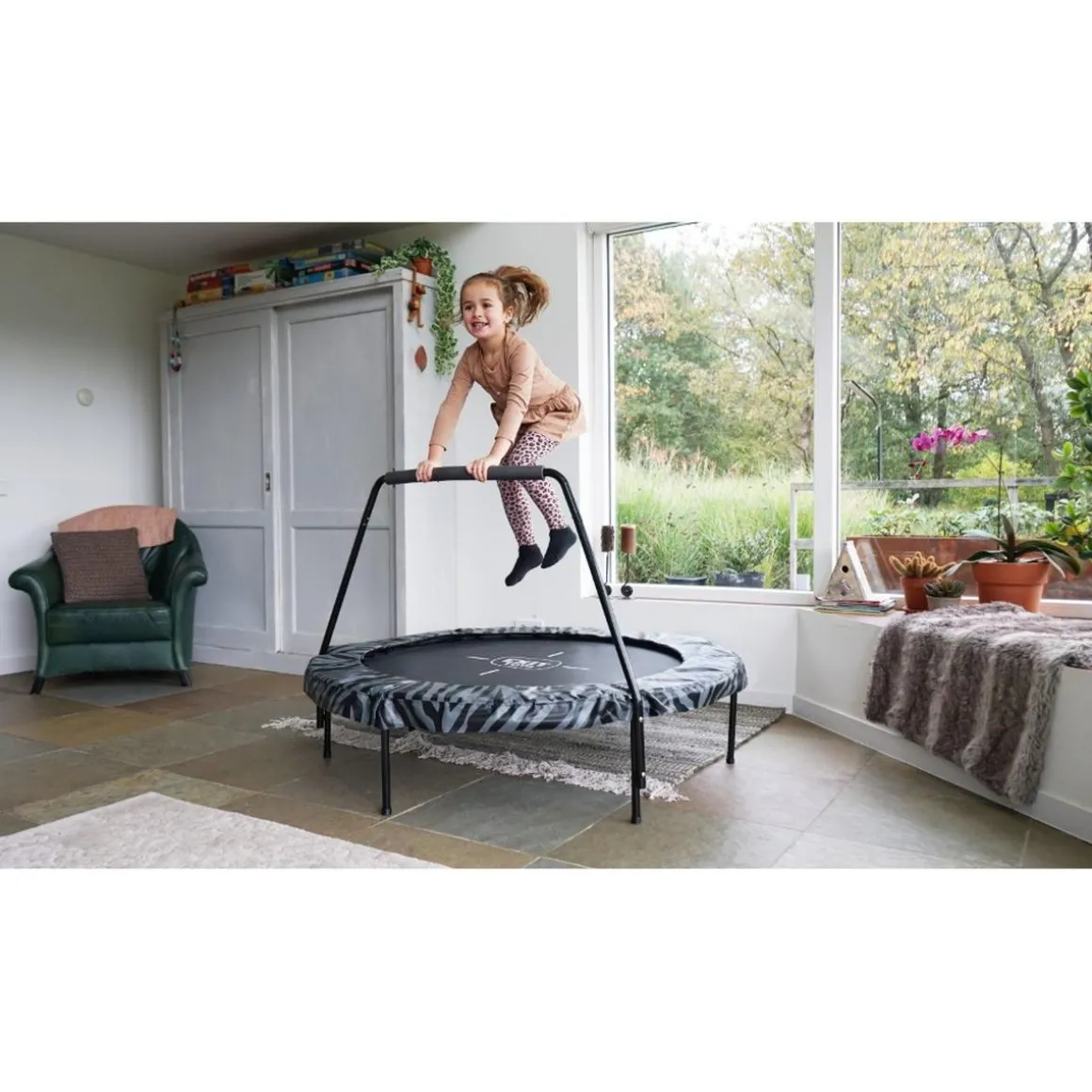 Exit - Cama elástica Junior Tiggy negro/gris con barra de apoyo