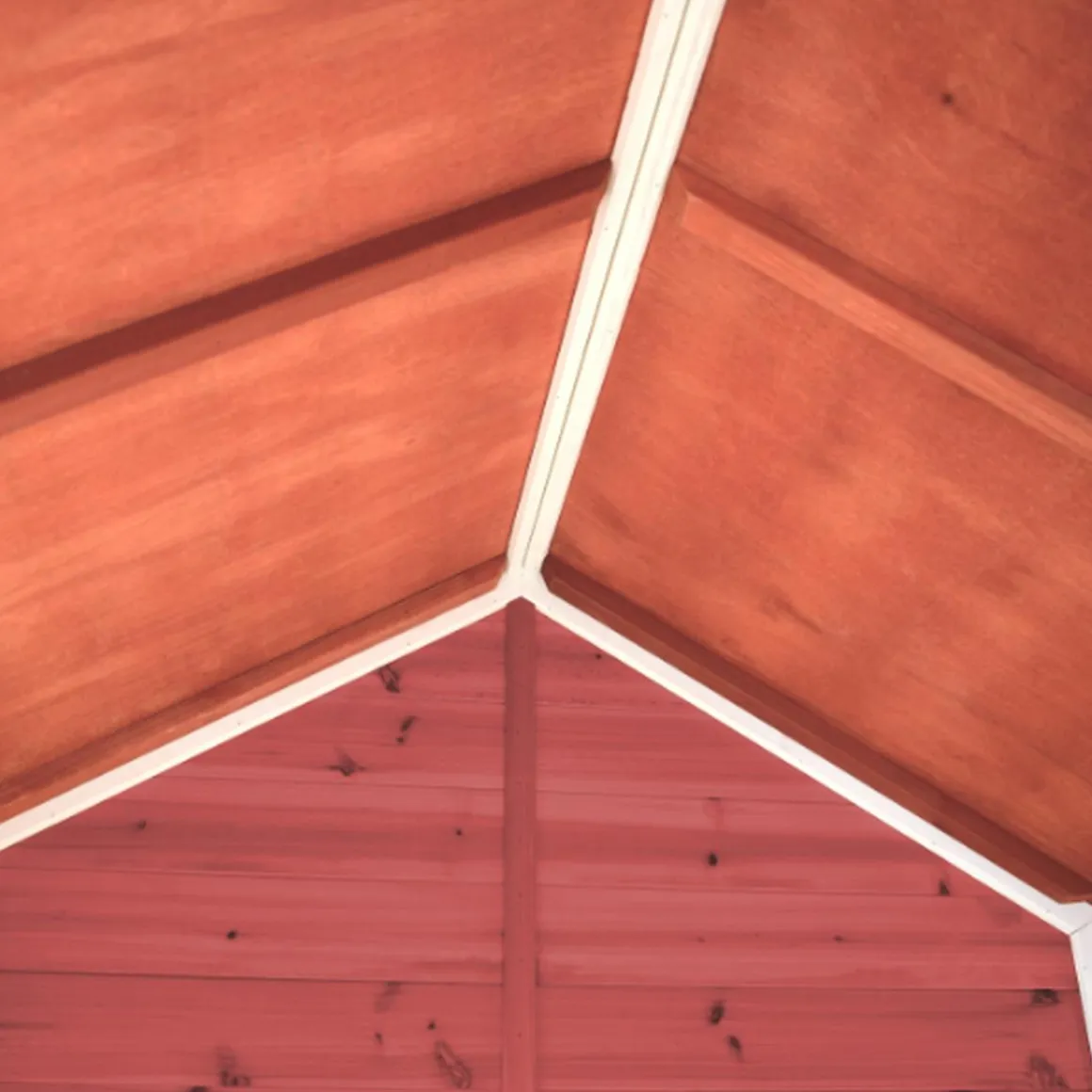 EXIT - Casita Loft de madera roja