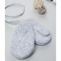 Manoplas tricot grises con hilo metalizado para niña