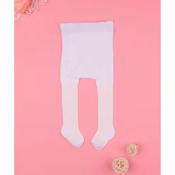 Medias blancas con lazos