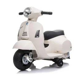 Mini Vespa blanca 6V