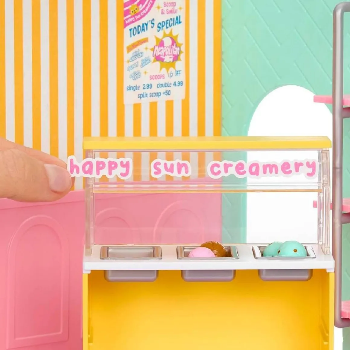 Miniverse - Make It Mini - Spaces: Ice Cream