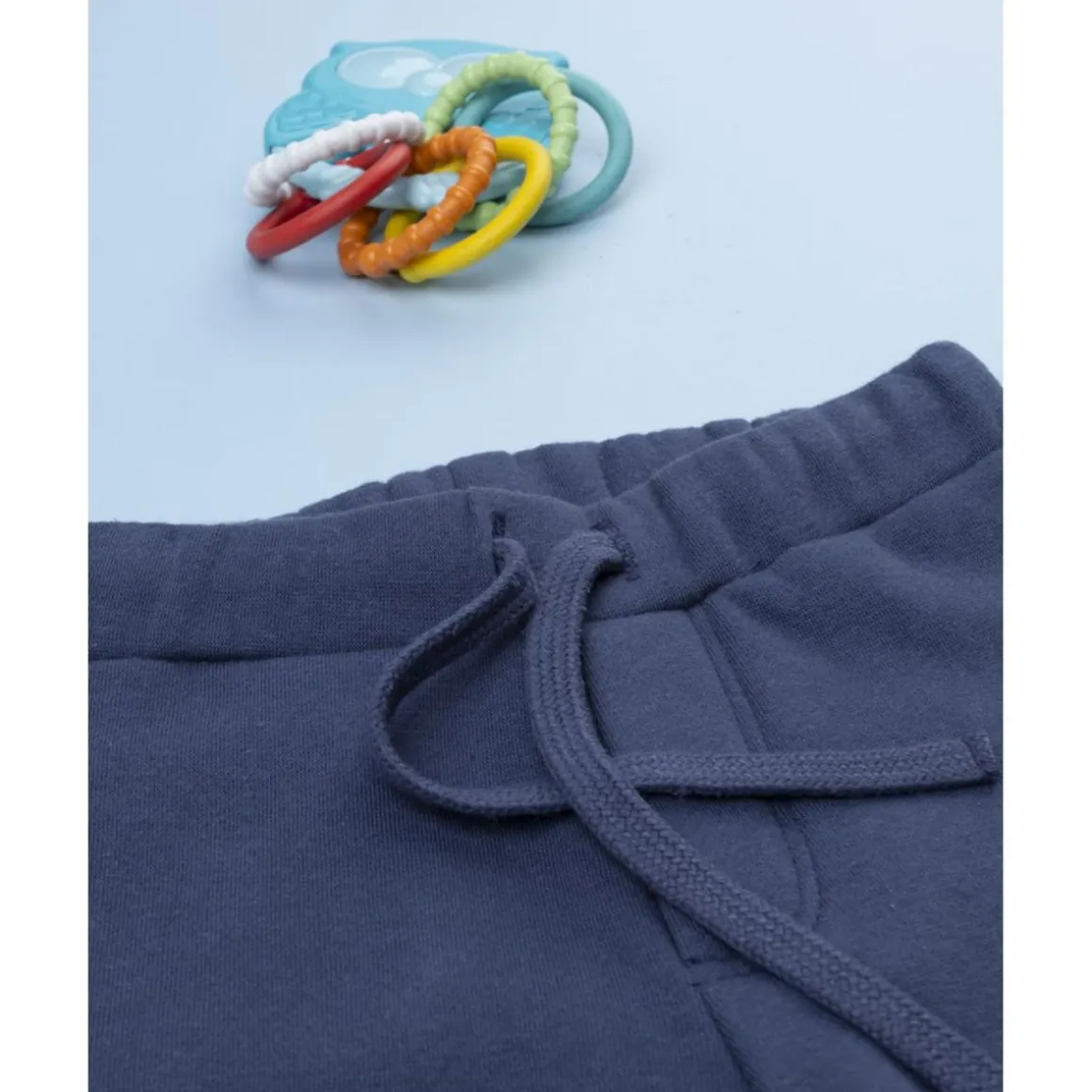 Pantalón azul felpado para niño