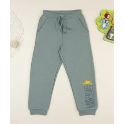 Pantalón niño verde felpado con estampado