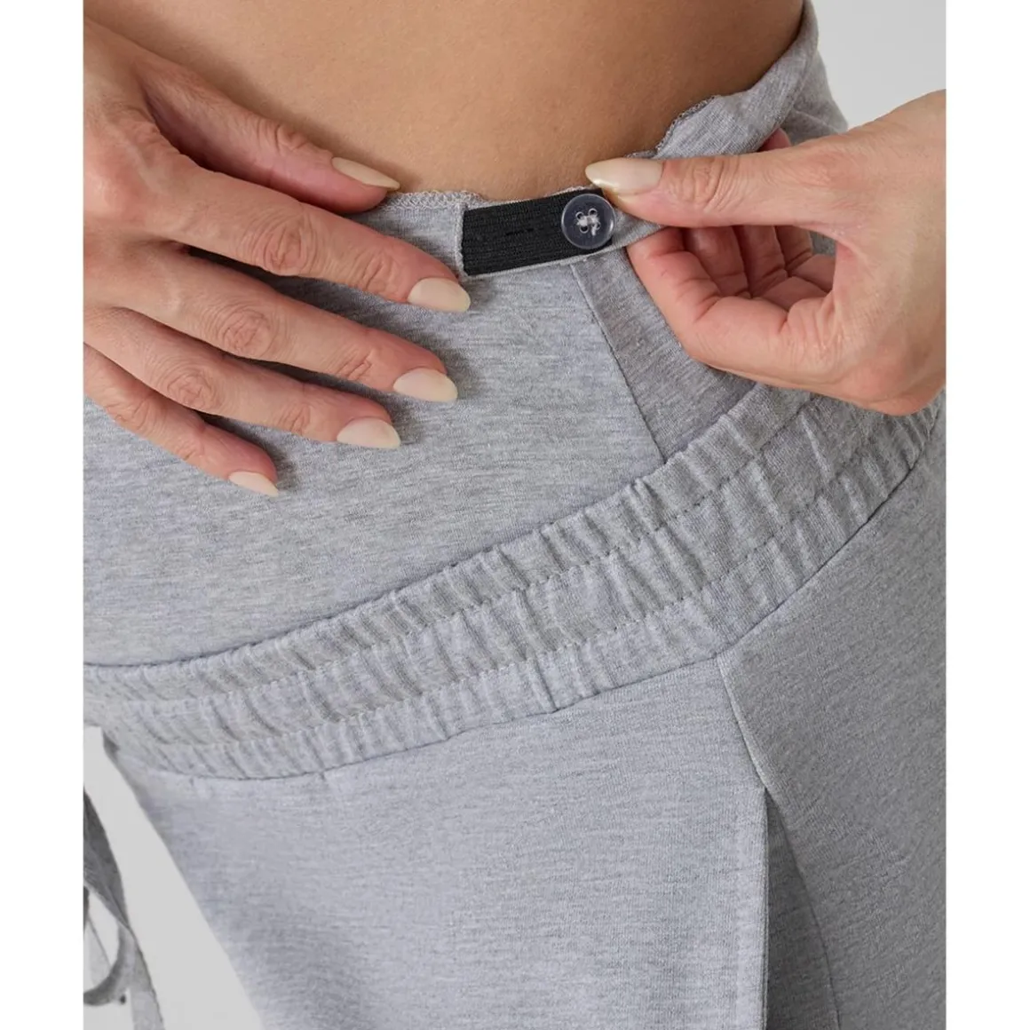 Pantalón premamá gris en felpa