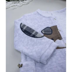 Pelele gris de niño con perrito