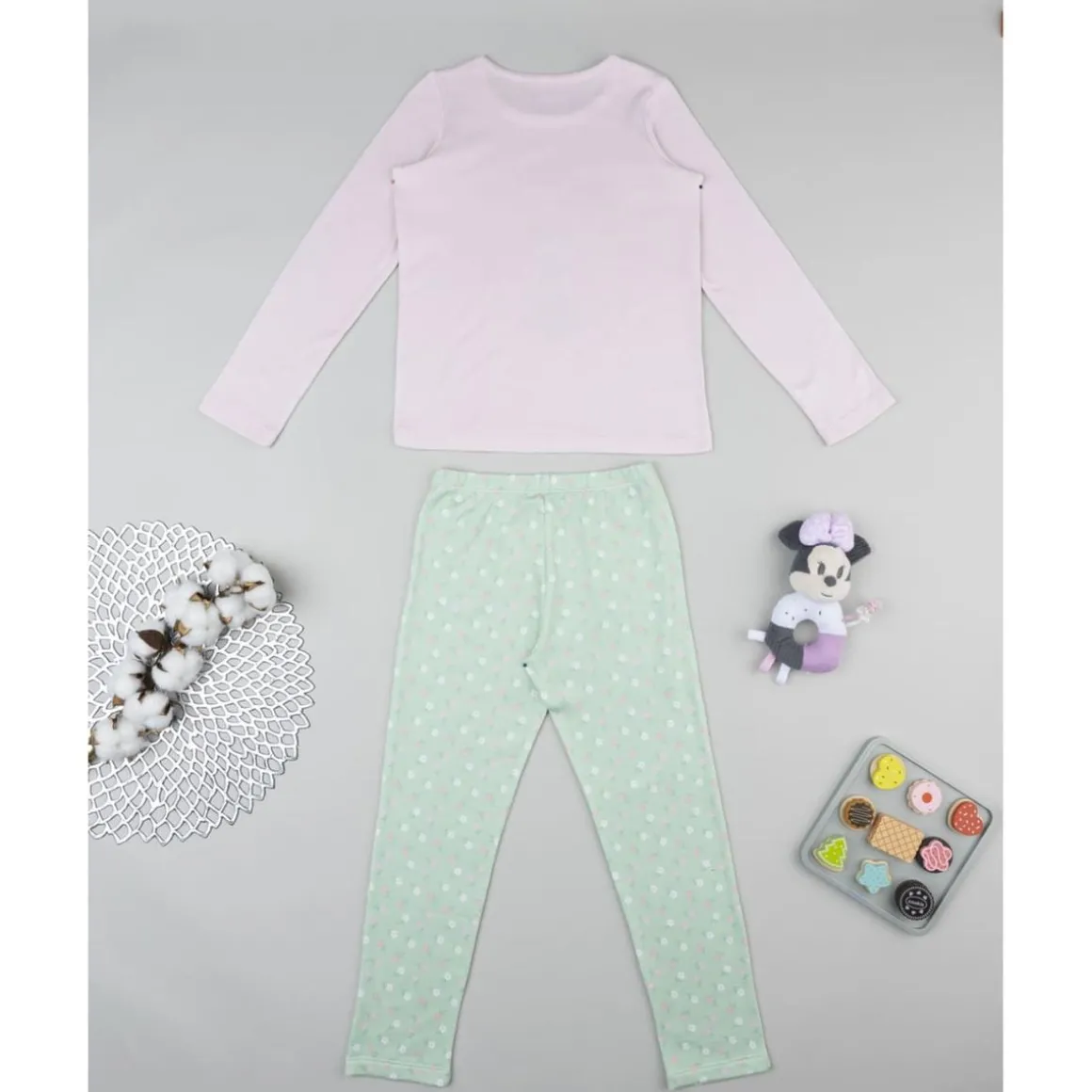 Pijama Minnie para niña
