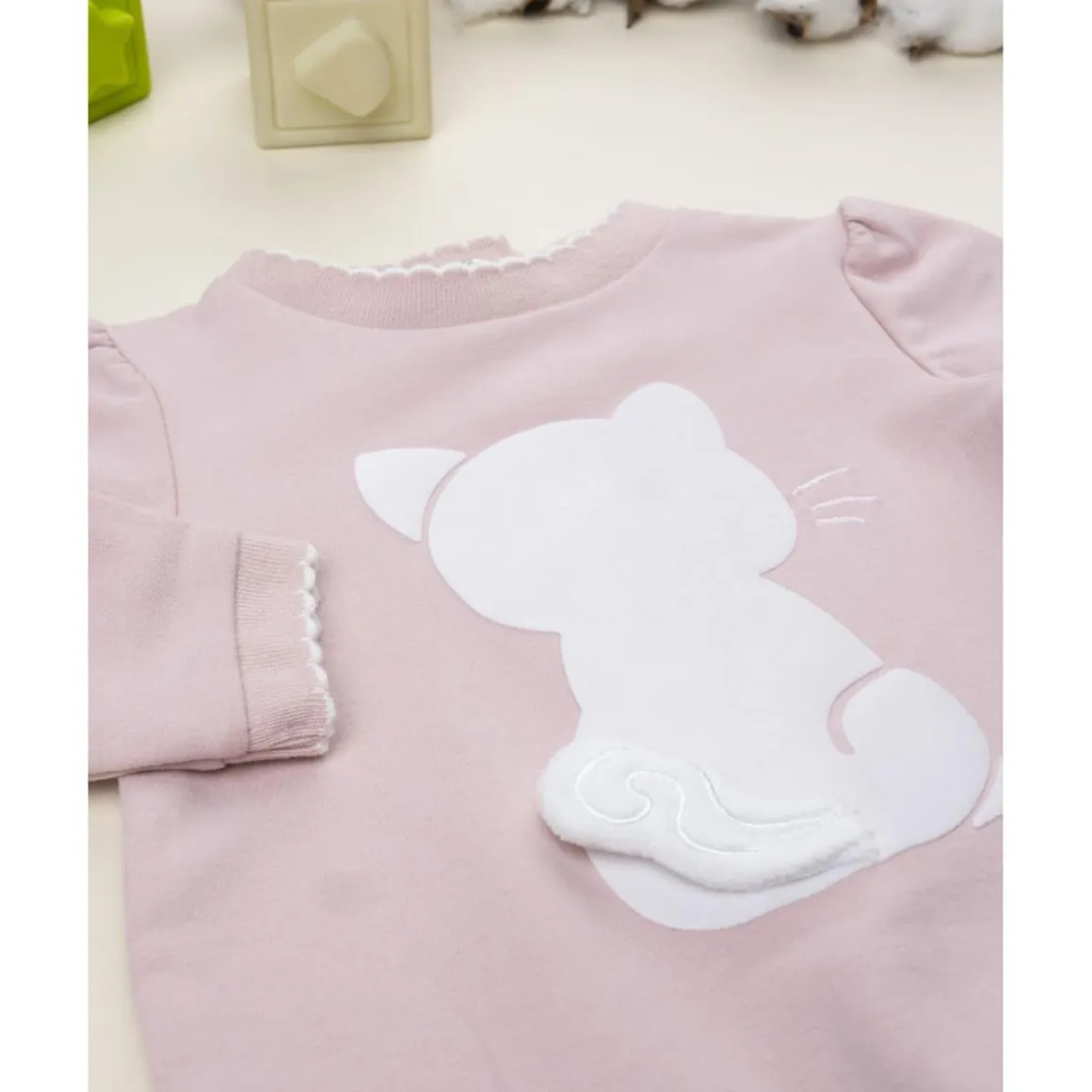 Ranita bebé niña rosa con gatito