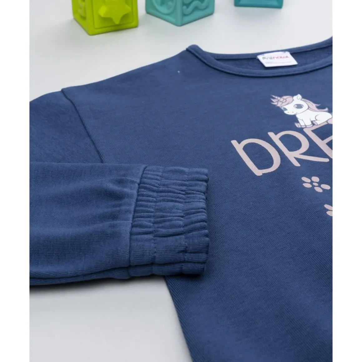 Sudadera de niña azul con estampado Dreams