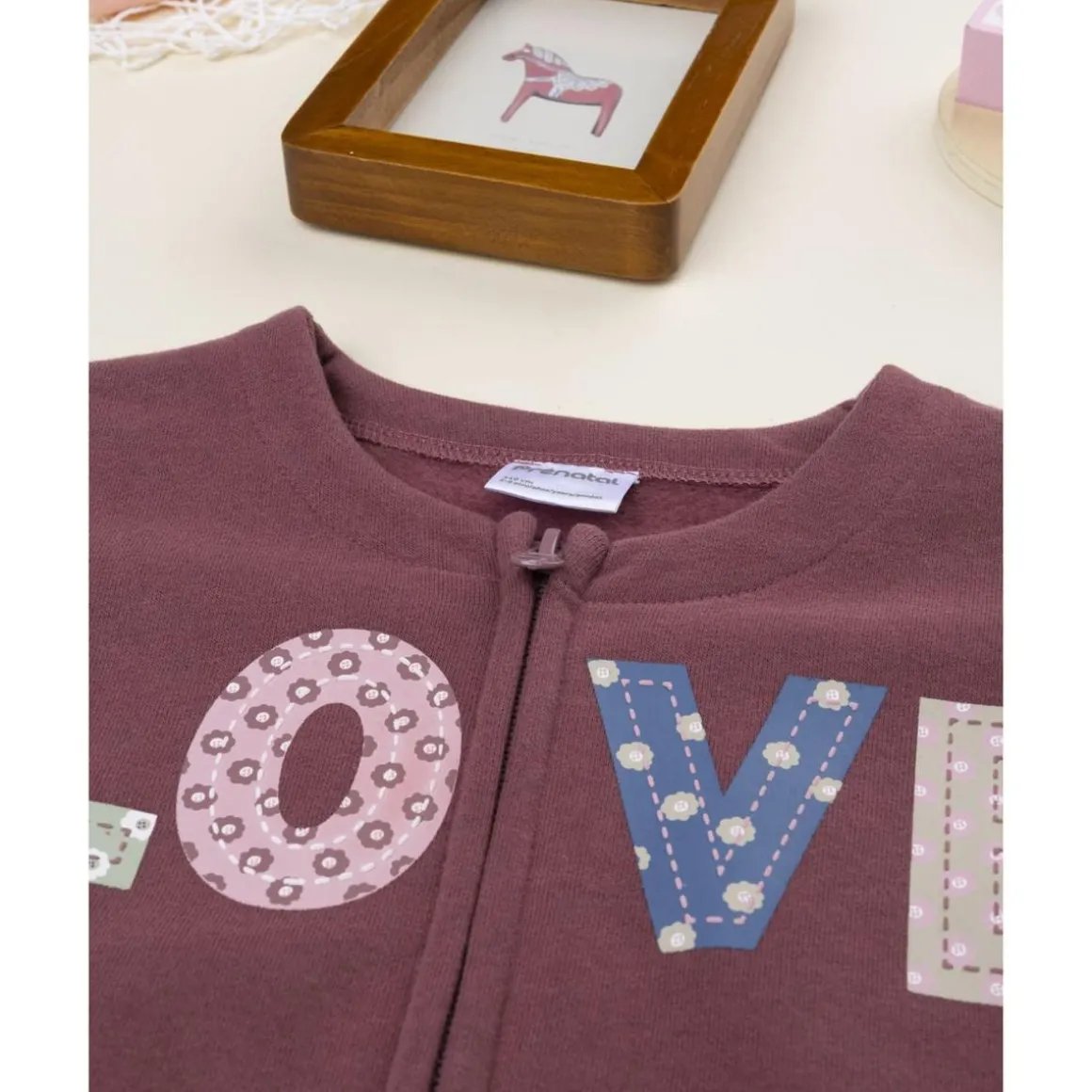 Sudadera de niña rosa con estampado Love